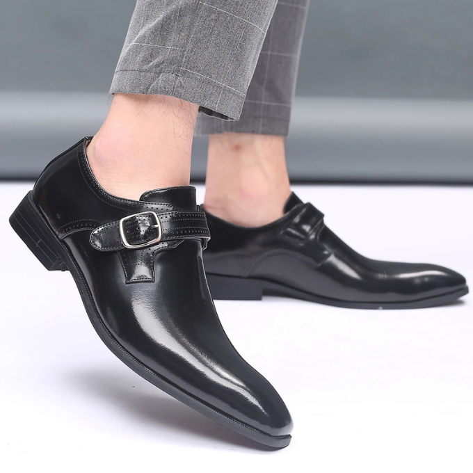 The Solaris Leather Shoes