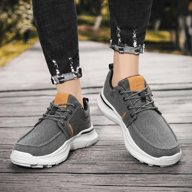 The Delmar Canvas Sneaker