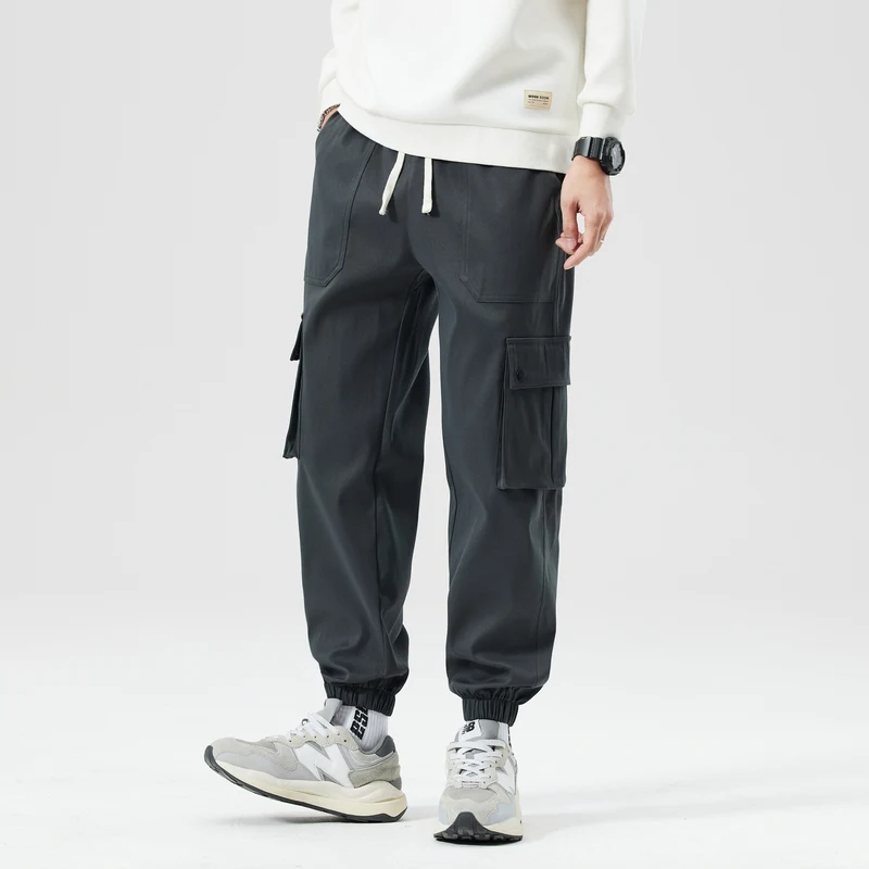 Relaxed Fit Cargos