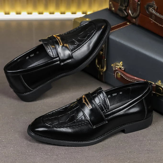 The Harlow Leather Loafers