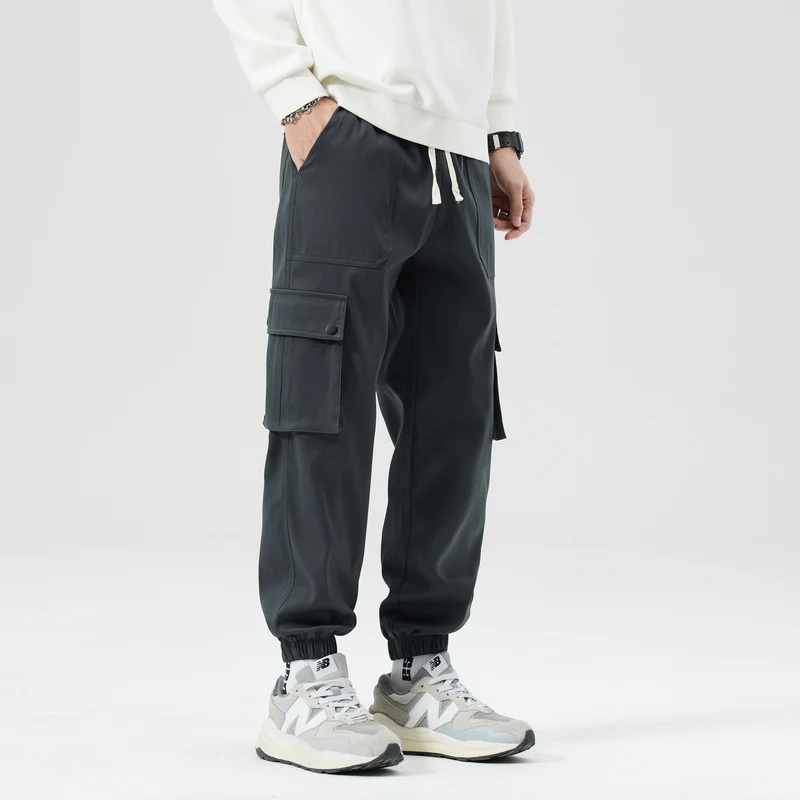 Relaxed Fit Cargos