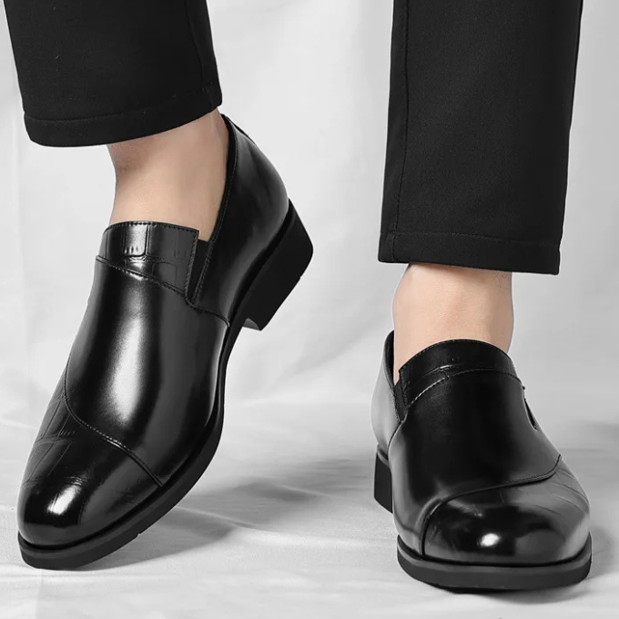 The Cormac Modern Loafer