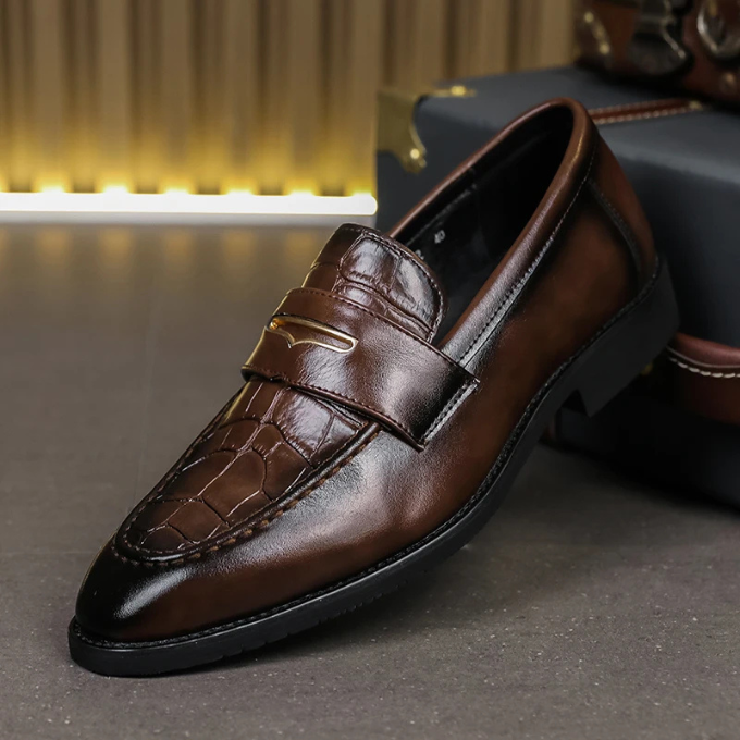 The Harlow Leather Loafers