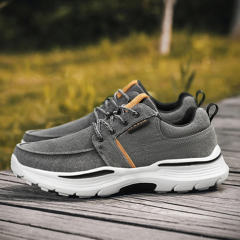 The Delmar Canvas Sneaker