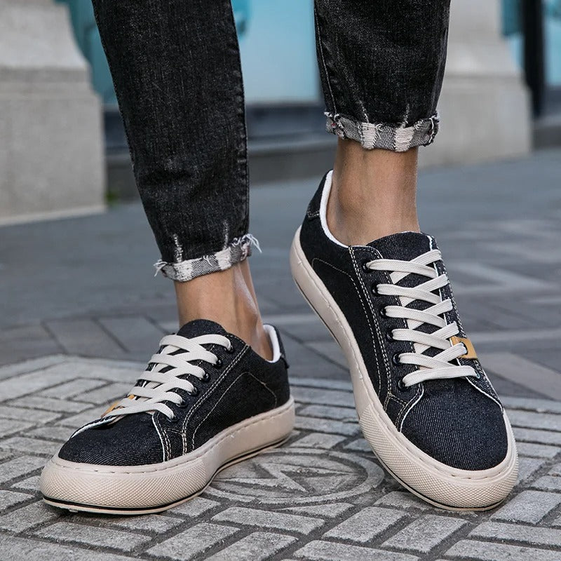 UrbanTrek Sneakers