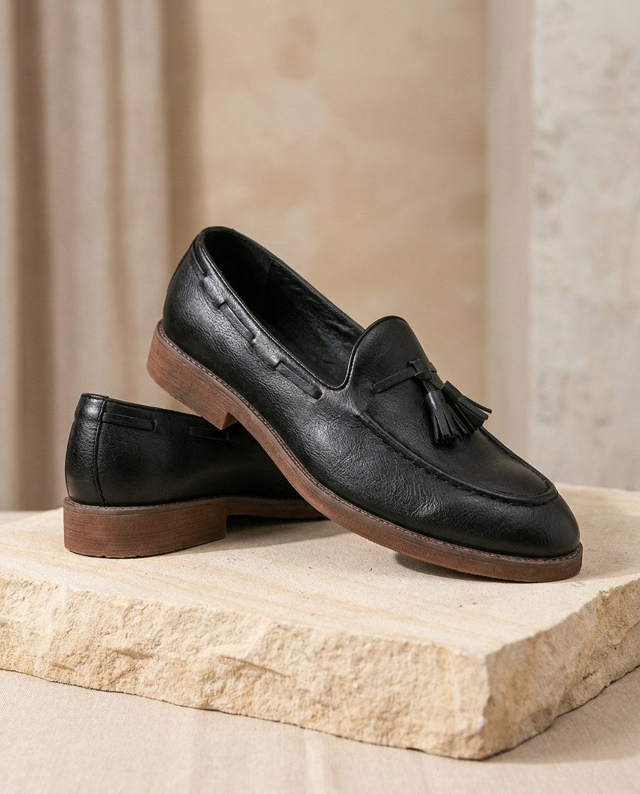 The Tassel Loafer black